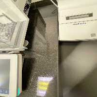 Mettler Toledo XPR225DR Analytical Balance with Touchscreen and Printer image 3